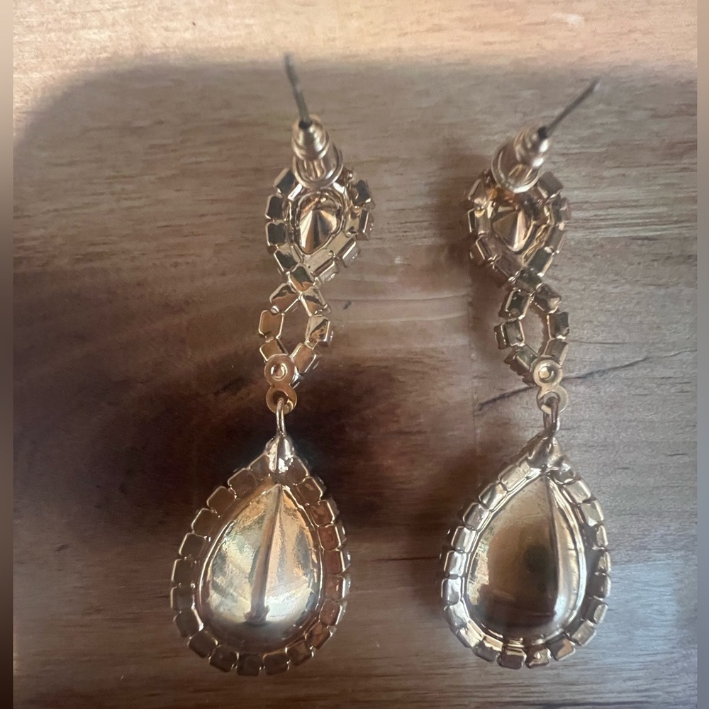 Long Drop Yellow Stone with Rhinestones Costume Jewlery ~ Great condition - Picture 6 of 10